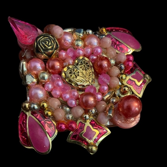 Handmade Up-cycled Brooch Artisan Repurposed Vintage Jewelry Pin Pink (Broach) - Picture 2 of 5